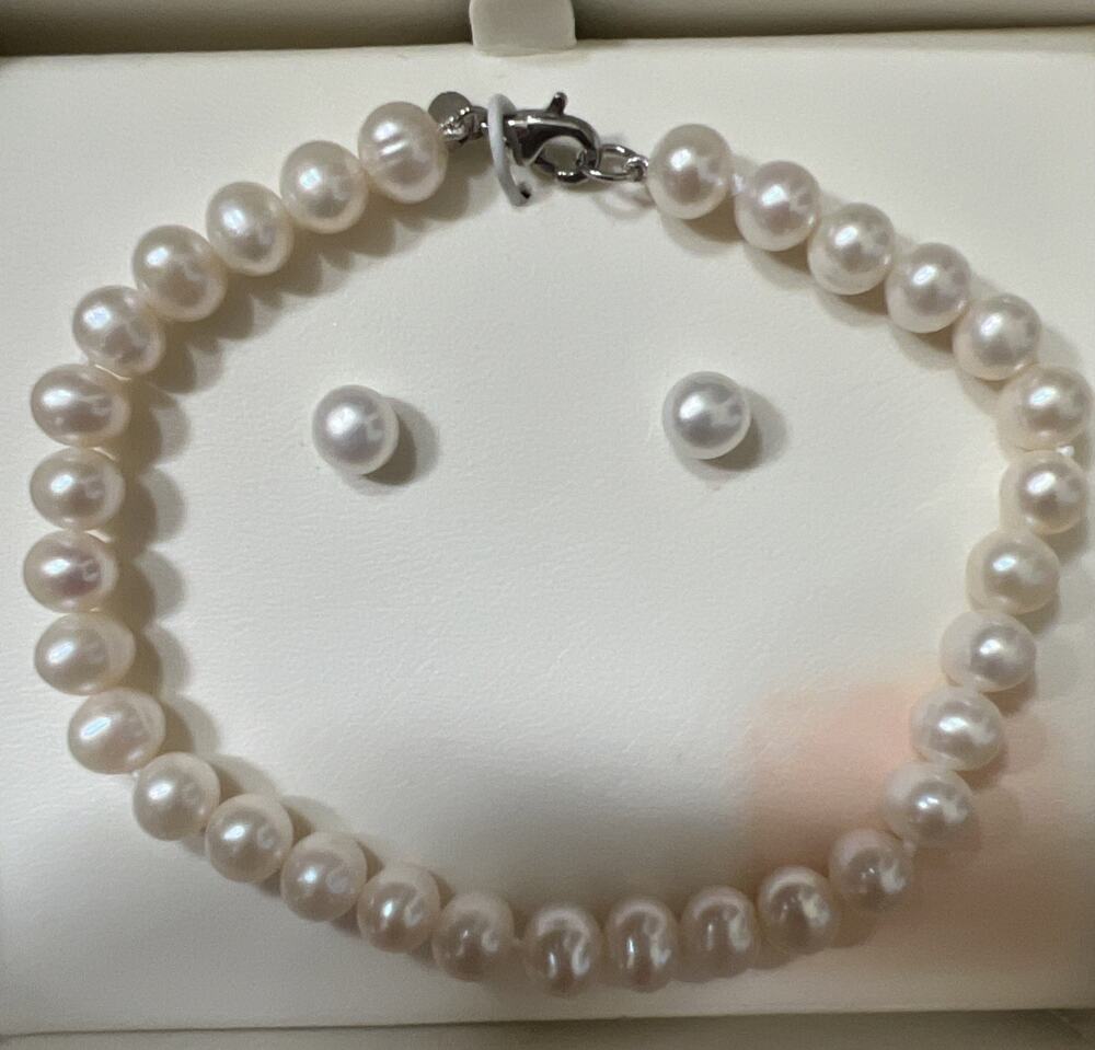 Freshwater Pearl Bracelet And Earring Stud Set 316 Stainless New Open Box